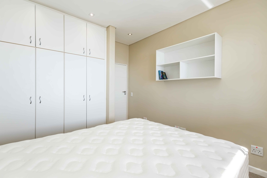 To Let 2 Bedroom Property for Rent in Bantry Bay Western Cape